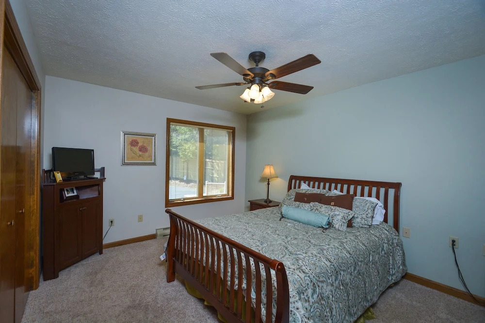 Majestic View 3 Bedroom Townhome