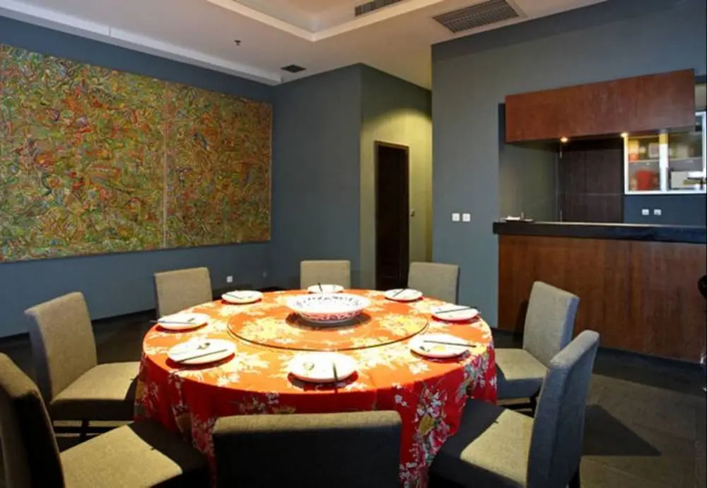 In-Zone Hotel & Apartment Tianjin