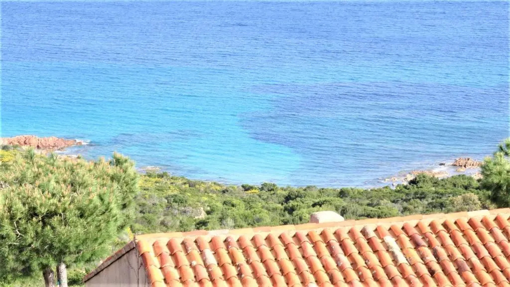 Maison 4 pièces, vue panoramique, piscine, climatisation, près de Palombaggia