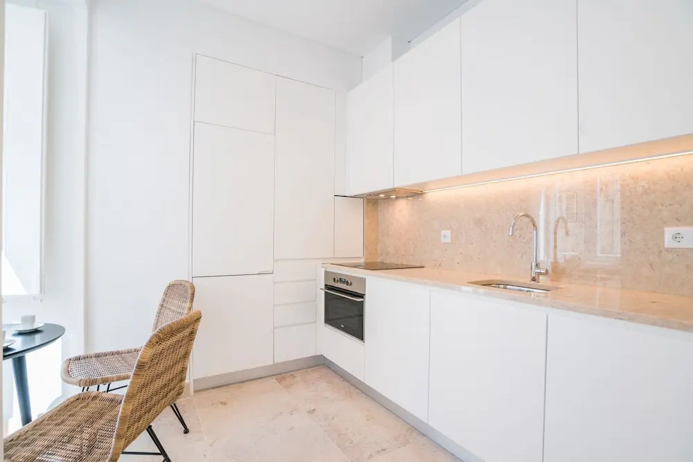 Modern Apartment in Chiado (The Heart of Lisbon) - 2