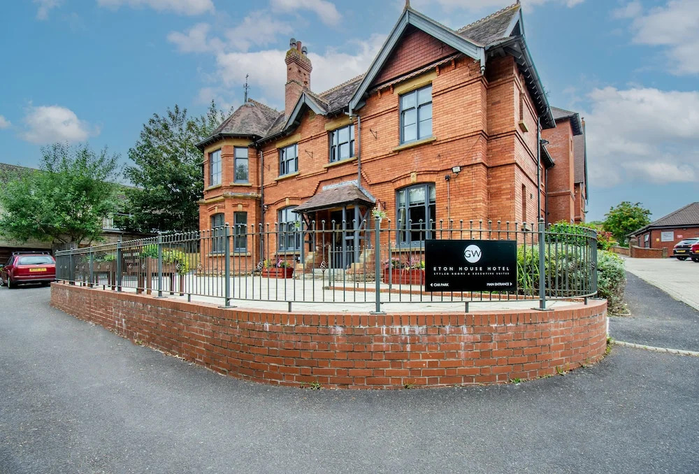Eton House - Self Check-In, Ensuite Rooms & Self-Catering Studios