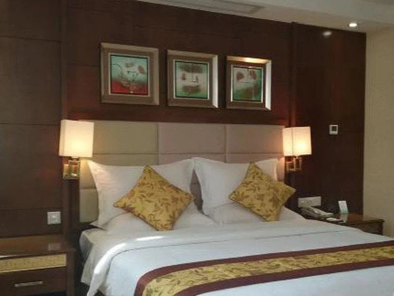 CYTS Shanshui Fashion Hotel (Chibi Xinjiekou Commercial Street)