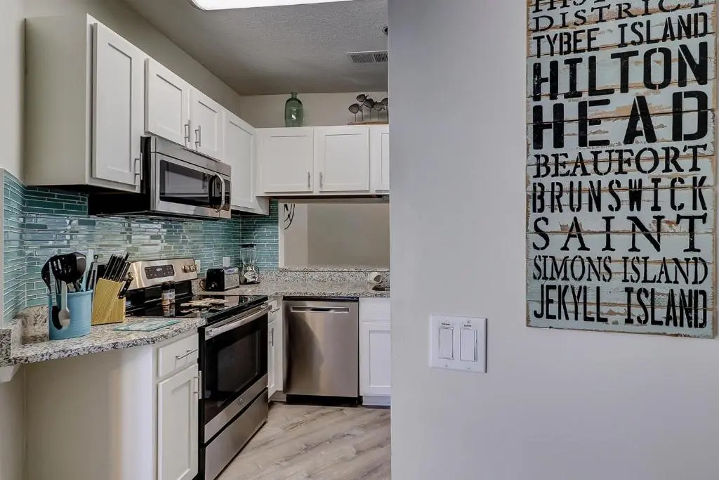 81 Ocean Breeze 2 BR condo Forest Beach