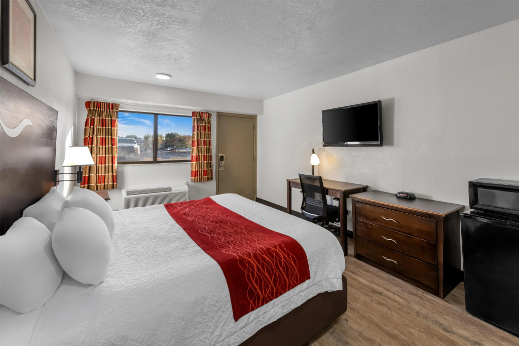 Americas Best Value Inn Kansas City East - Independence