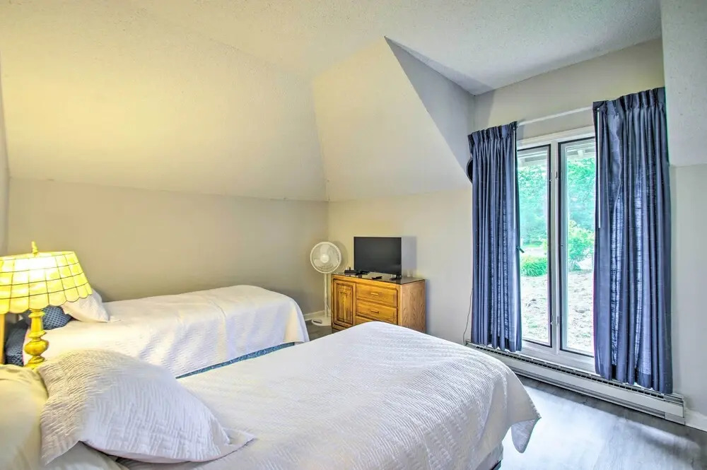 Idyllic Wintergreen Condo w/ Resort Amenities