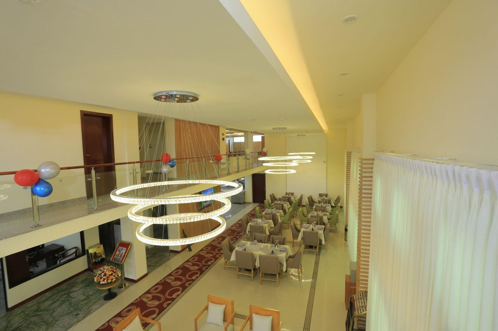 Obsidian Hotel