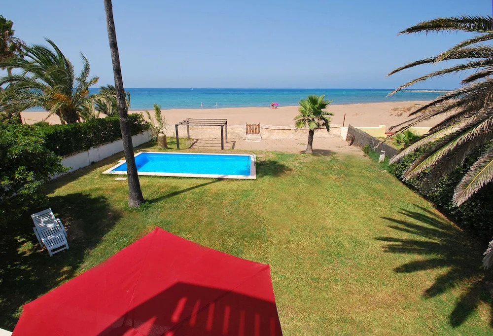 065 Villa Oasis