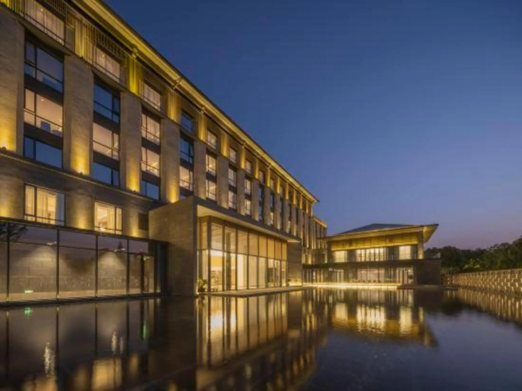 Maison New Century Hotel Wuhu Dong Lake