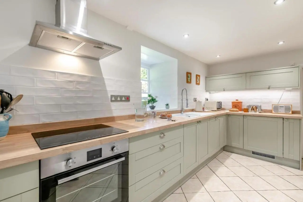 3 Bed in Bodmin oc-p00473