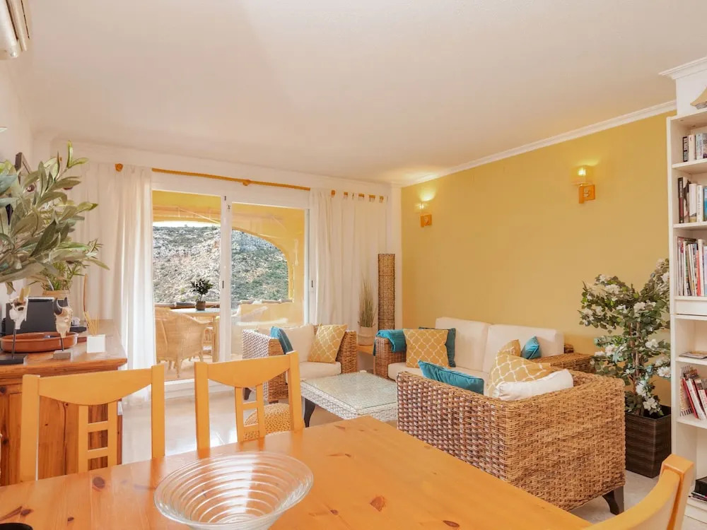 Top Apartment Moraira 4pers. 1.5 kilometres from Centre, Sea/Beach, Restaurants