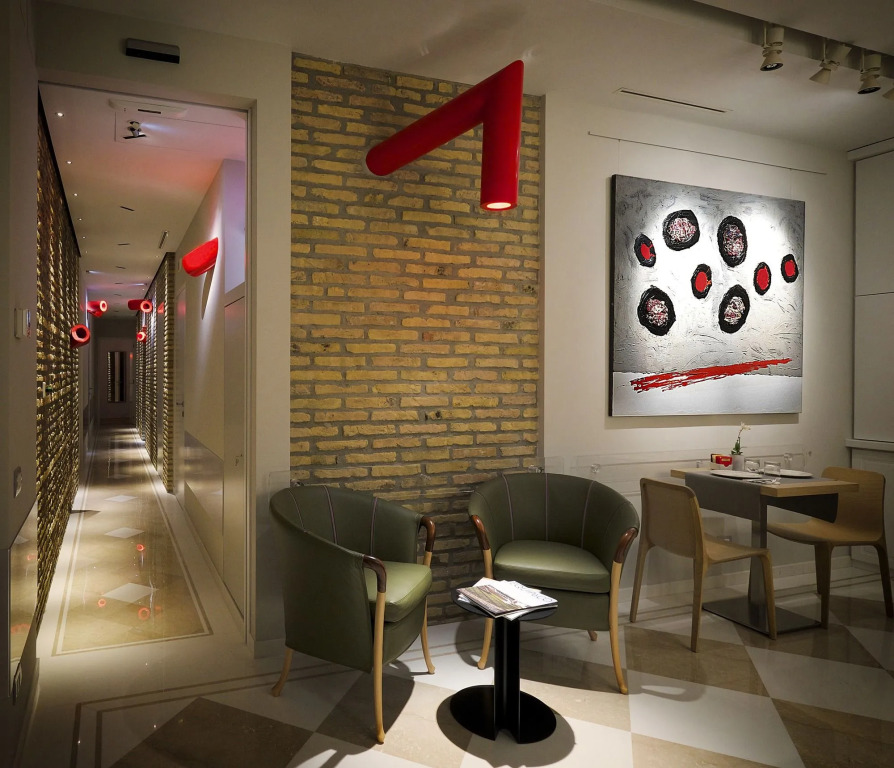 Daplace - White Rooms in Navona