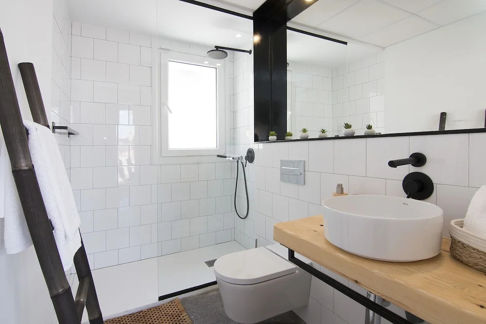 Chezmoihomes Granada Central Penthouse