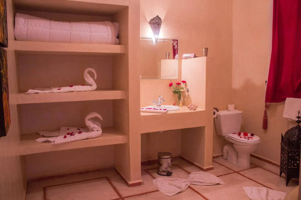 Riad Iklil hcekarram