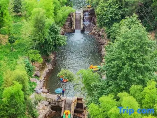 Suitable • 180° Mountain View Starry Sky Swimming Pool Forest Mountain Lodge (Cloud Grassland Store)