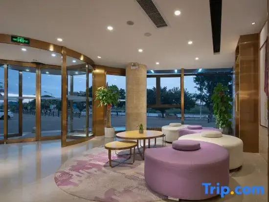 Lavande Hotel Sanya Hexi Road duty-free Shopping Park store