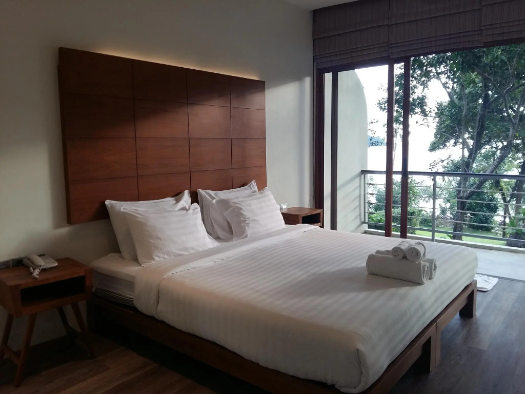Nest Sense Resort