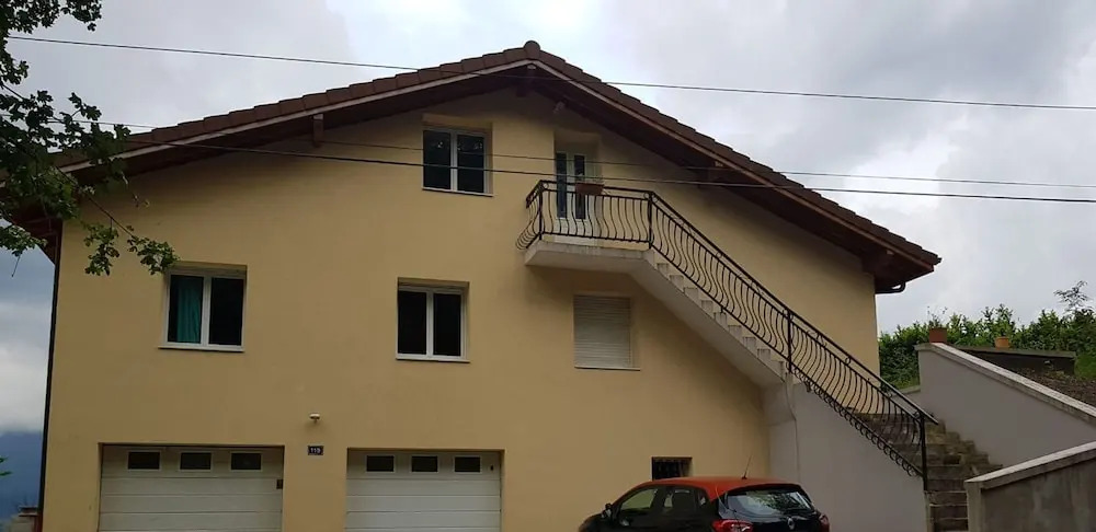 Apartment With 3 Bedrooms in Sévrier, With Wonderful Lake View, Furnished Garden and Wifi - 10 km From the Slopes