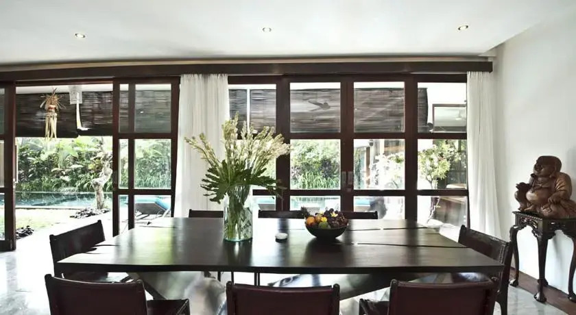 Villa Amira Legian
