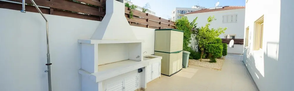 Rent Private Villa 015