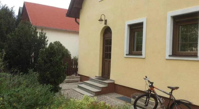 Arina Villa