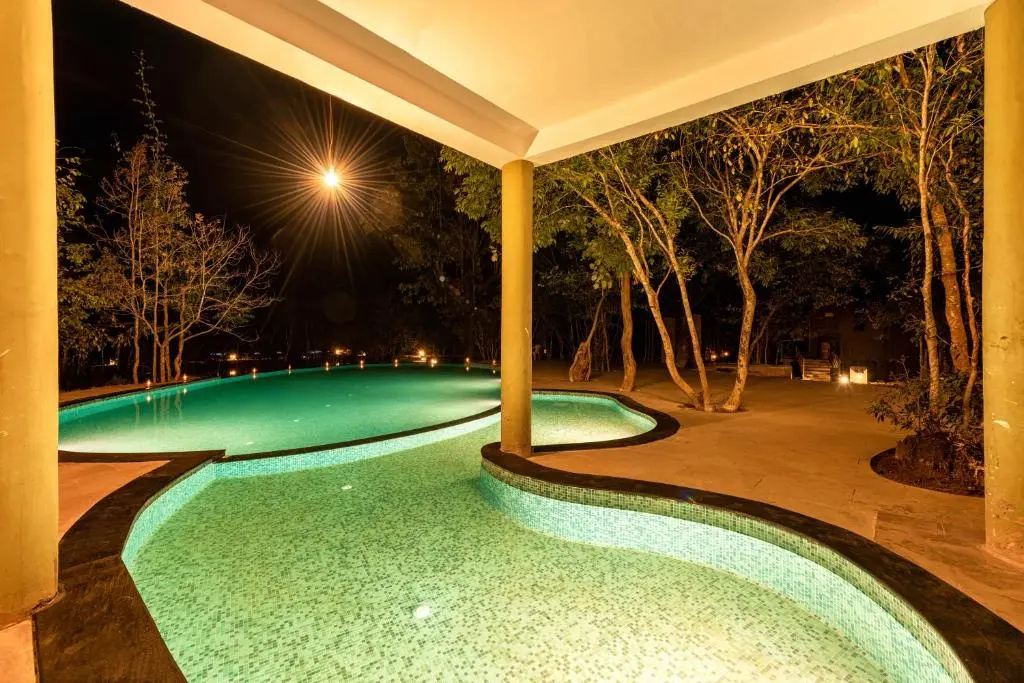 Kanha Jungle Camp