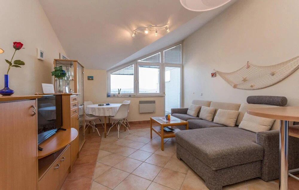 Stunning Apartment in Turanj, Biograd na mo With Wifi and 1 Bedrooms