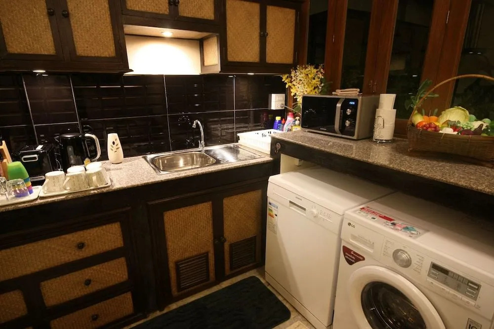 Nimit House No.7