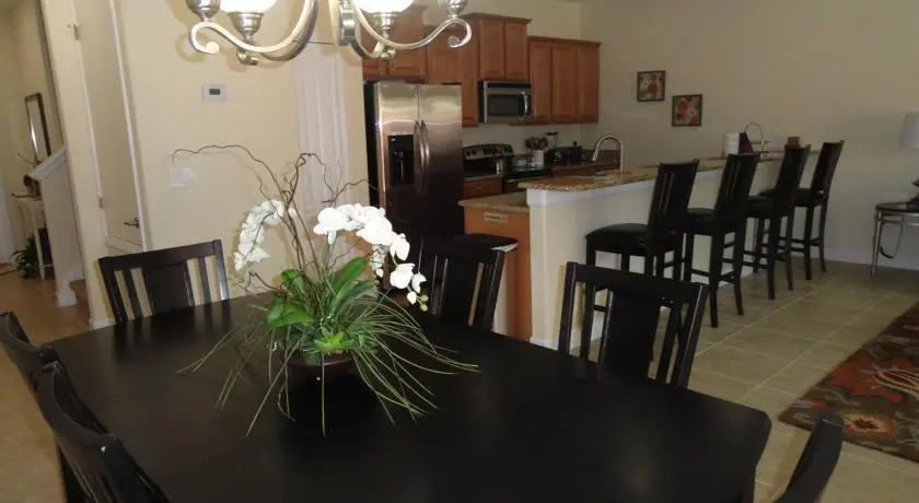 Perfect Townhouse by Flow America