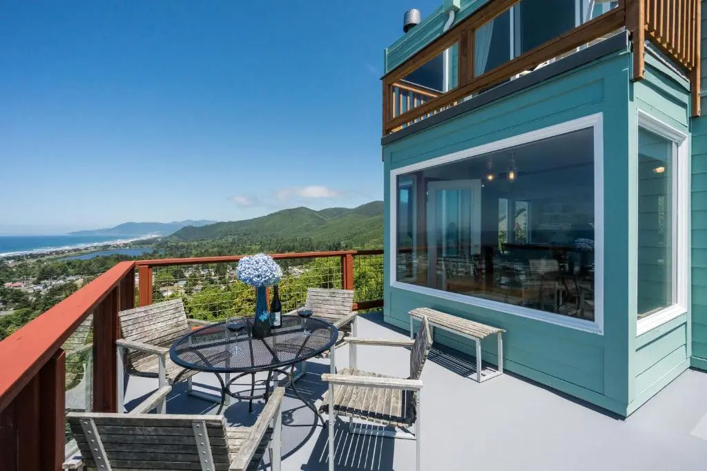 Blue Horizon by Avantstay Panoramic Views of the Ocean w/ Entertainers Patio
