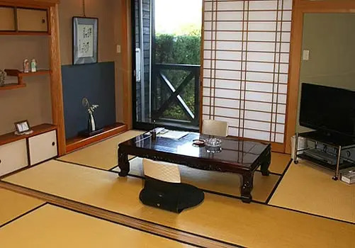 Yufuin Bath Satoyamasafu