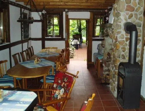 Landhaus Hotel Pension Burs