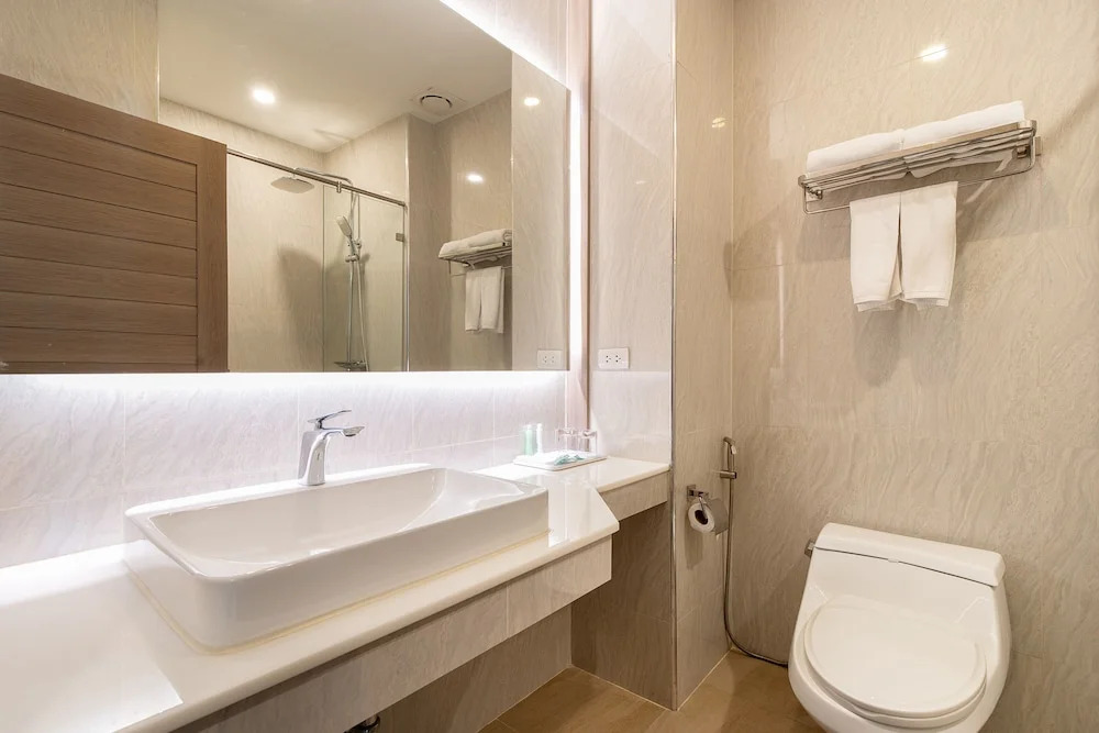 Crystal Srivaree Suvarnabhumi Hotel