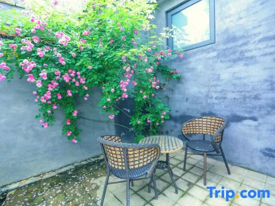 Zhuquancun Boutique Homestay