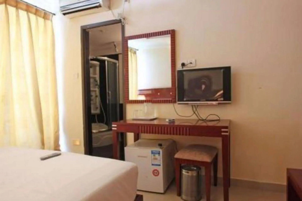 FabHotel Barons Inn Jayanagar