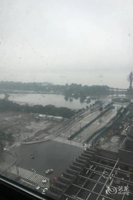 Xuanlong Apartment Hotel