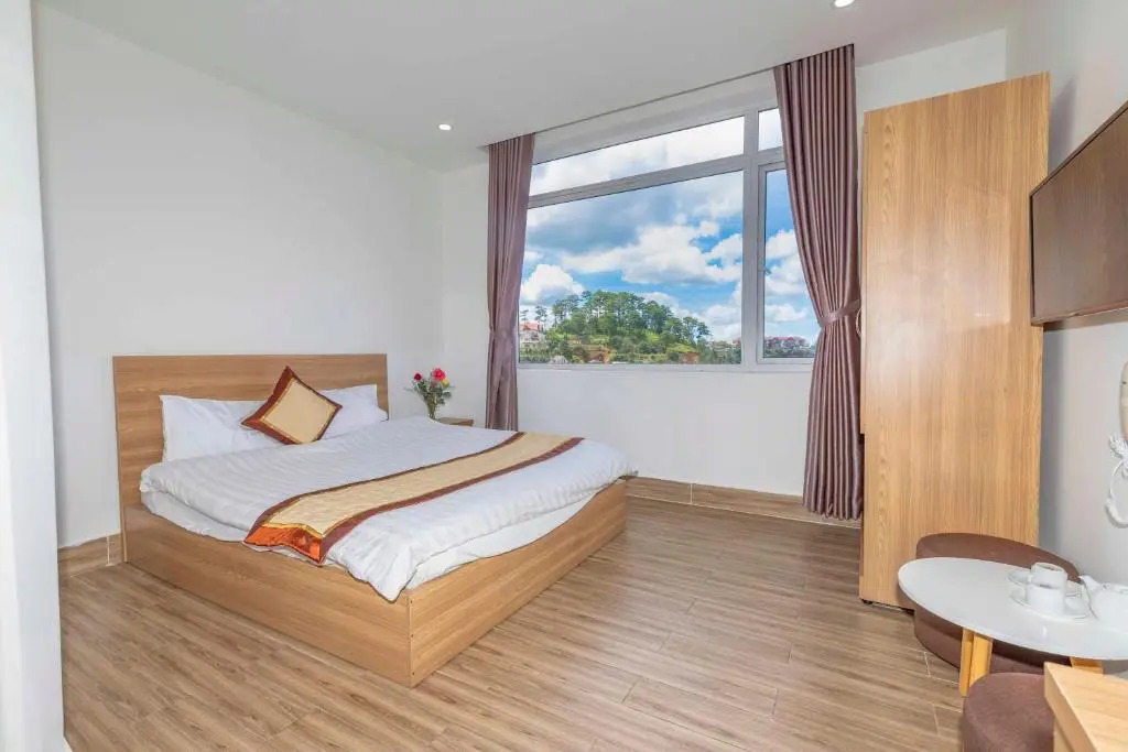 Lacami Dalat Hotel