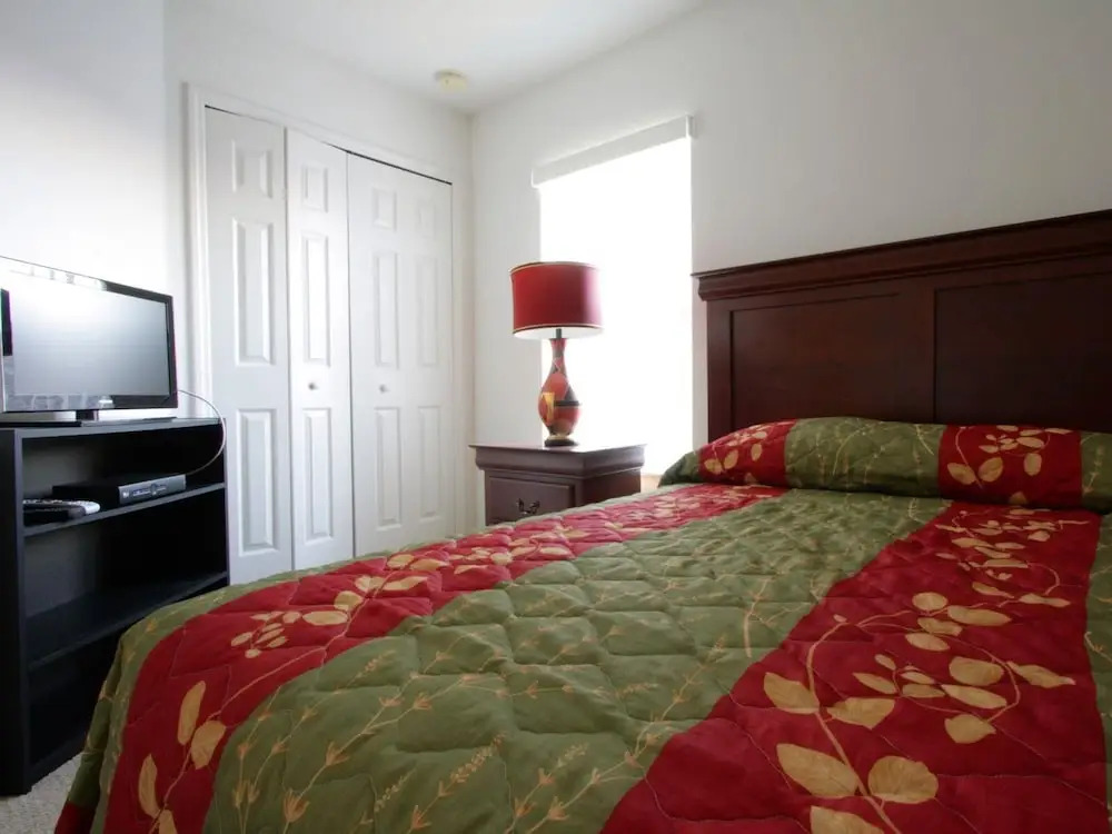 5 Bed 4720