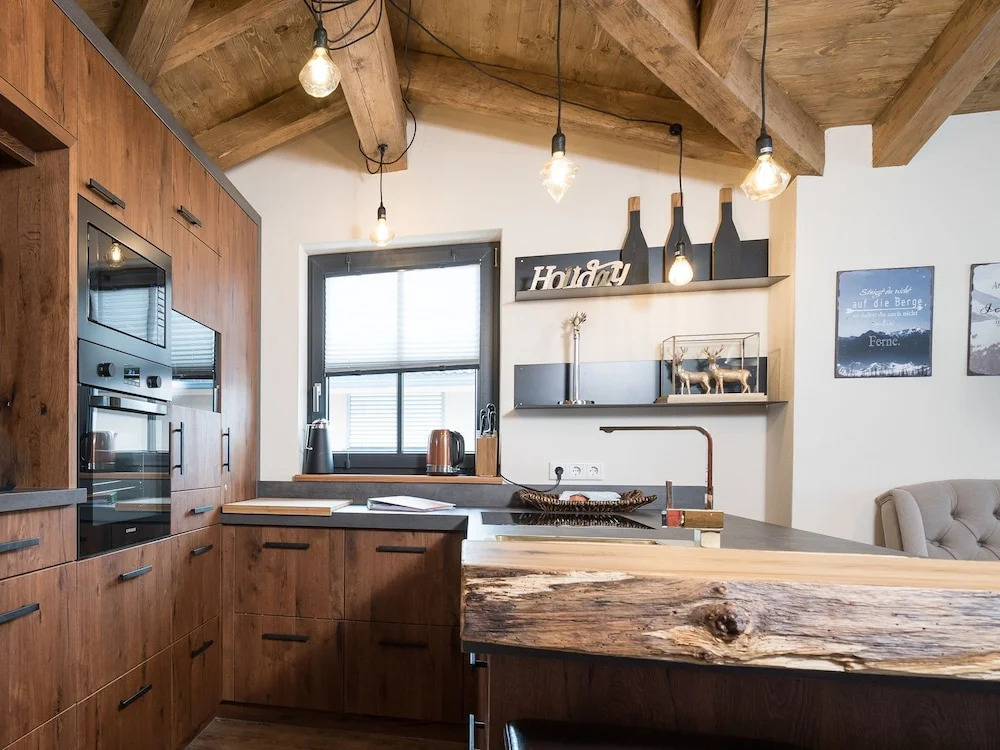 Luxurious Holiday Home in Piesendorf With Sauna