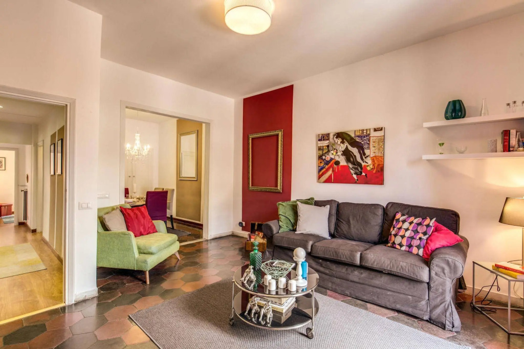 Spagna Glamour Life Penthouse