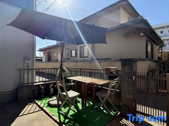 Easy Access to Asakusa Airport 2 Showers 2 Toilets