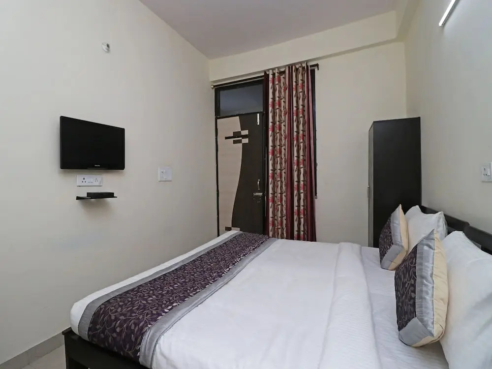 Oyo 10663 Triage Home Stay