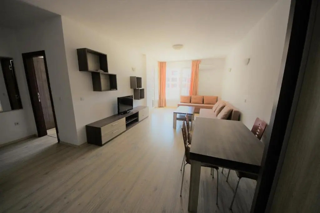 Menada Zornitsa Apartments