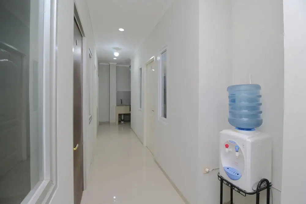 Airy Eco Syariah Bandara Soetta Taman Mahkota Tiga Tangerang