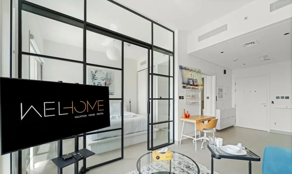 WelHome - Beautiful 1BR Apt in Dubai Hills with City View