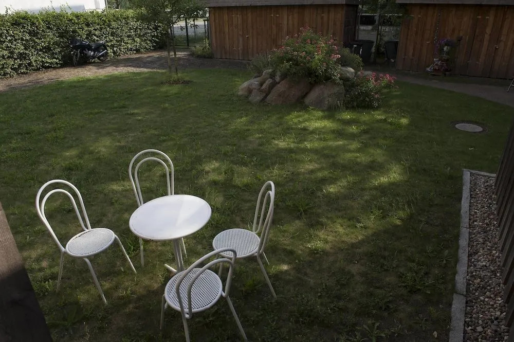 FewoZauber - 5 Apartments Klosterstrasse, Direkt am Schloss, Garten, Küche, 2 x Kamin, Fahrräder abstellbar