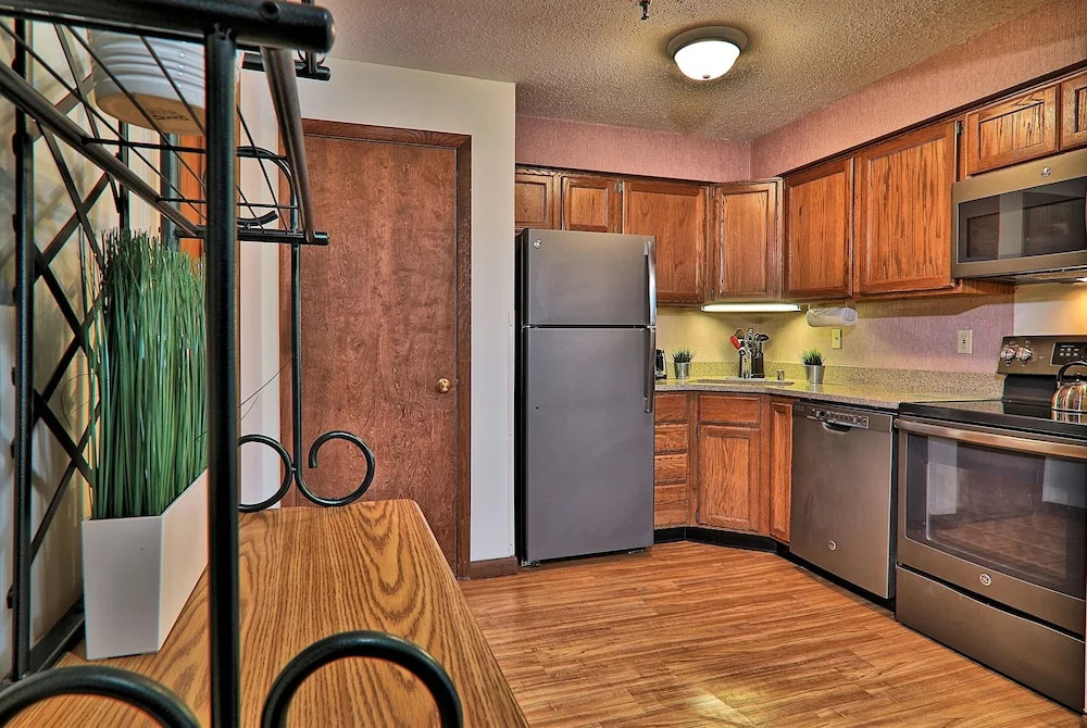 Mg 3f12 - Mountain Green 3br/2ba Two Floor Condo Suite