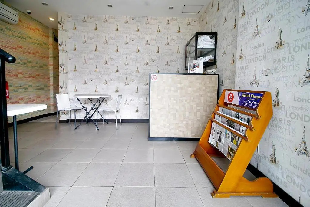 OYO 1726 Bed & Breakfast Inn