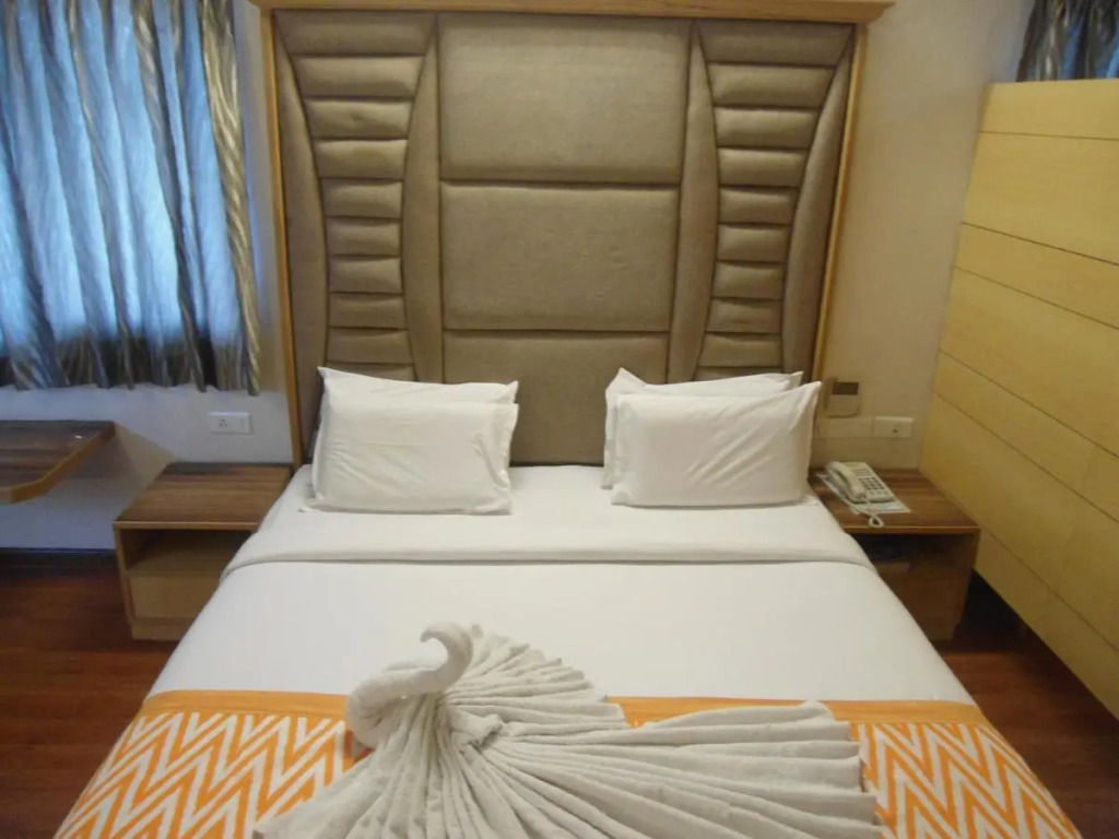 Hotel Rajadhane