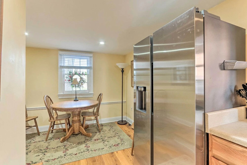 Townhome in Leesburg Historic District