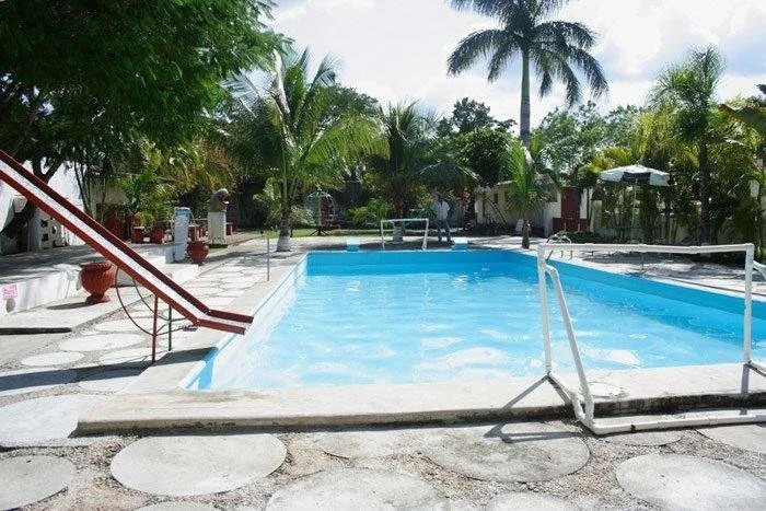 Autel Jardines